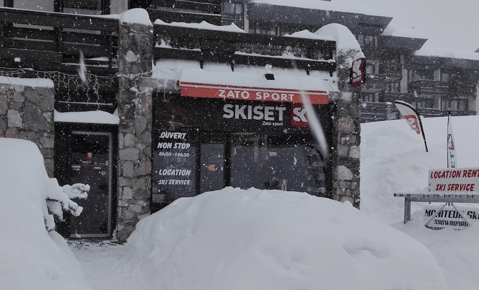 Magasin Zato Sport à Tignes pour la location de matériel de ski et snowboard